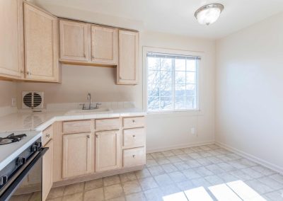 Nob HIll apartments kitchen