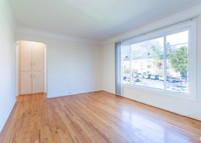 Nob HIll apartments living room